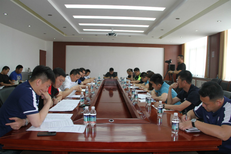 胶东经济圈城市足球联盟筹备工作会议顺利召开