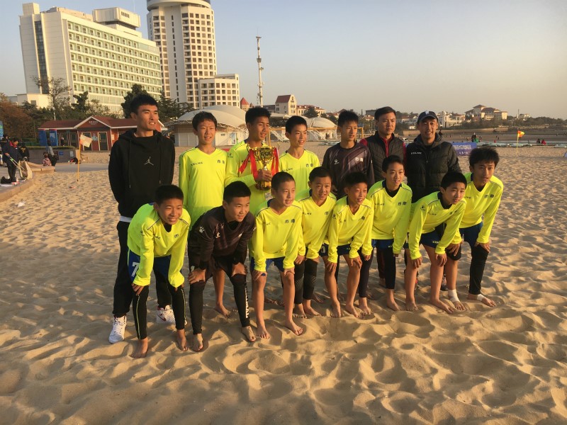 2020年“中国体育彩票杯”青岛市沙滩足球锦标赛落幕市南区和崂山区分获男女组冠军