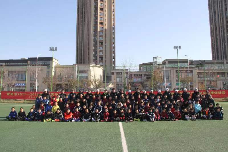 青岛市2011-2013年龄段男子足球运动员 选拔训练营顺利举行