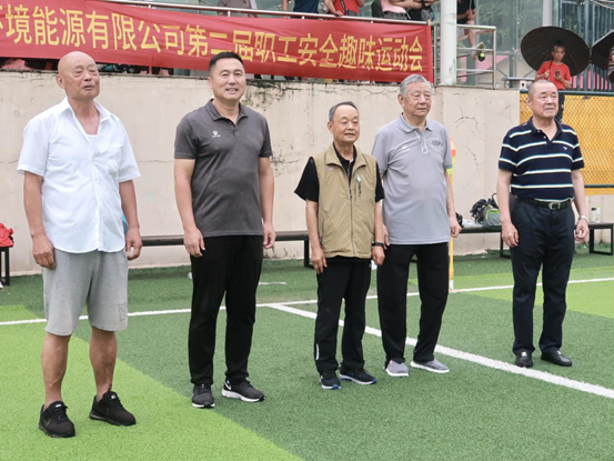 2022年青岛市第十七届“杨昌杯”老年足球赛开幕
