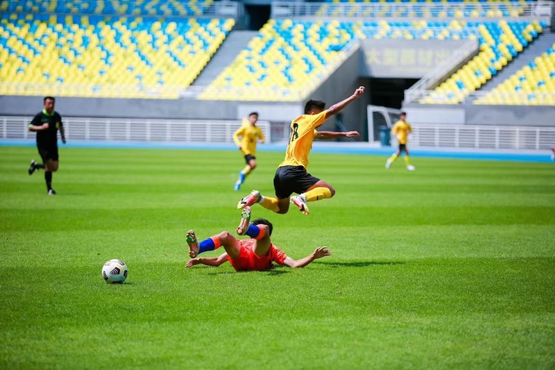 2022年“崛起东方杯”全国青少年足球邀请赛顺利开幕